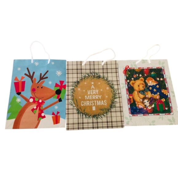 9 Decorative Holiday Gift Bags Assorted - Picture 3 of 4